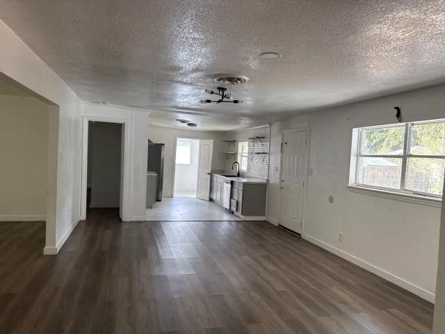 5232 Cockrell Avenue, Fort Worth, TX 76133