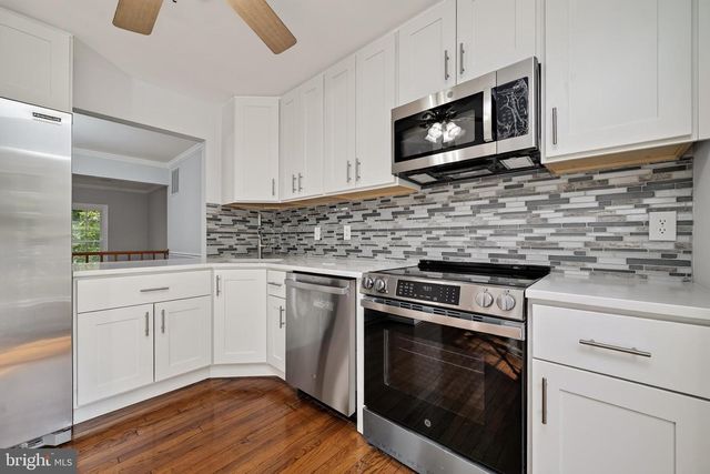 11613 PLEASANT MEADOW DR, North Potomac, MD 20878