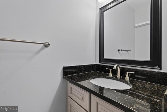 11613 PLEASANT MEADOW DR, North Potomac, MD 20878