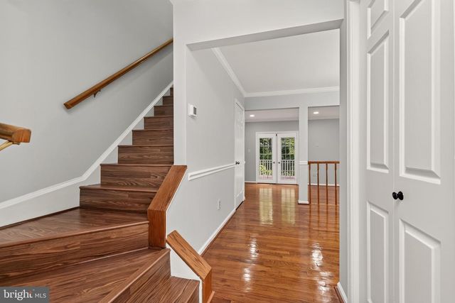 11613 PLEASANT MEADOW DR, North Potomac, MD 20878