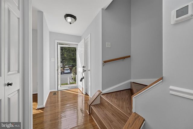 11613 PLEASANT MEADOW DR, North Potomac, MD 20878