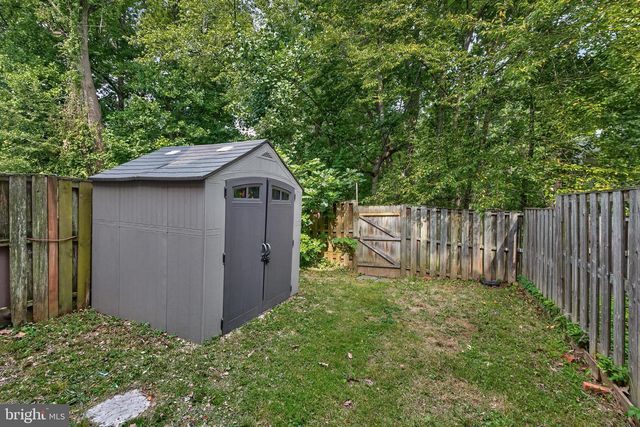 11613 PLEASANT MEADOW DR, North Potomac, MD 20878