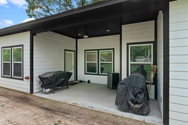 3206 Carrie Ln, Longview, TX 75602