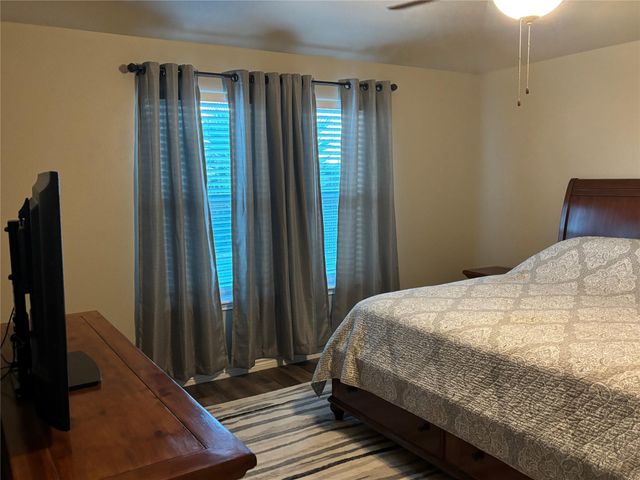 7510 Loyd Neal Drive, Corpus Christi, TX 78414