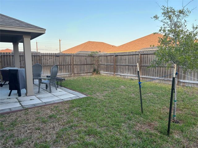 7510 Loyd Neal Drive, Corpus Christi, TX 78414