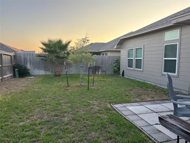 7510 Loyd Neal Drive, Corpus Christi, TX 78414