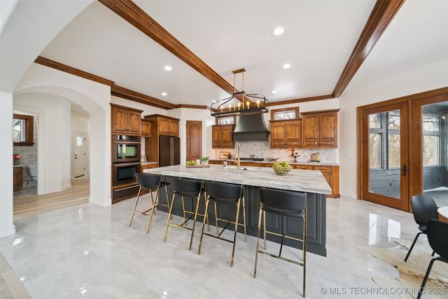 22755 Woodridge Drive, Claremore, OK 74019