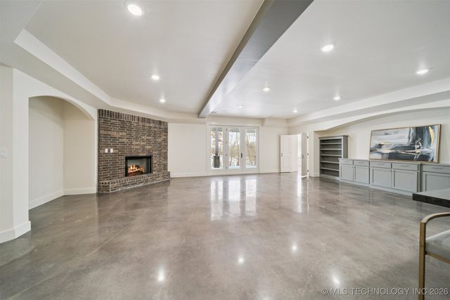 22755 Woodridge Drive, Claremore, OK 74019