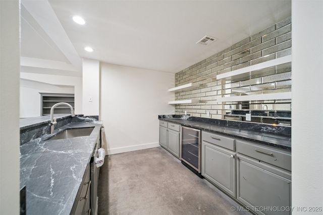 22755 Woodridge Drive, Claremore, OK 74019