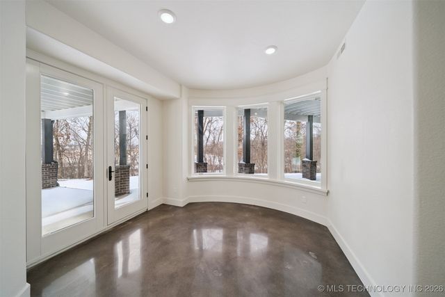 22755 Woodridge Drive, Claremore, OK 74019