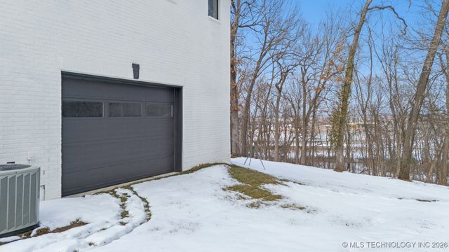 22755 Woodridge Drive, Claremore, OK 74019