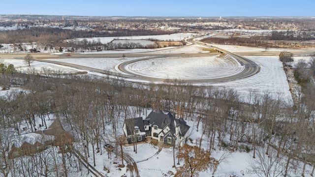 22755 Woodridge Drive, Claremore, OK 74019