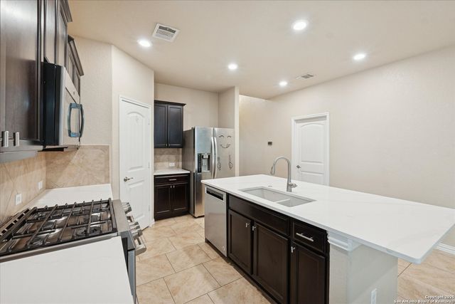 10269 Shadowy Dusk, Schertz, TX 78154