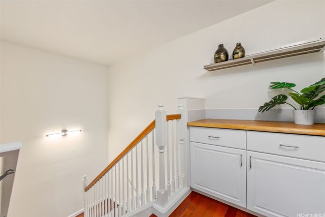 7018 Hawaii Kai Drive 312, Honolulu, HI 96825