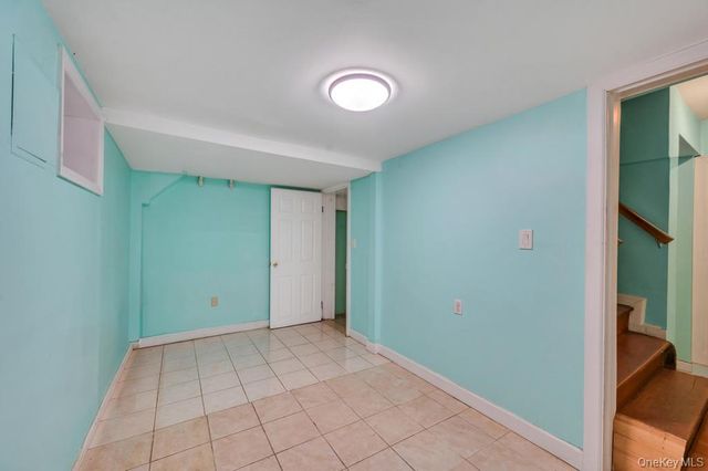 85-50 160th Street, Jamaica Hills, NY 11432