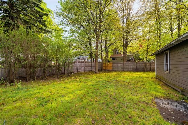 5 Washington St, Stoneham, MA 02180
