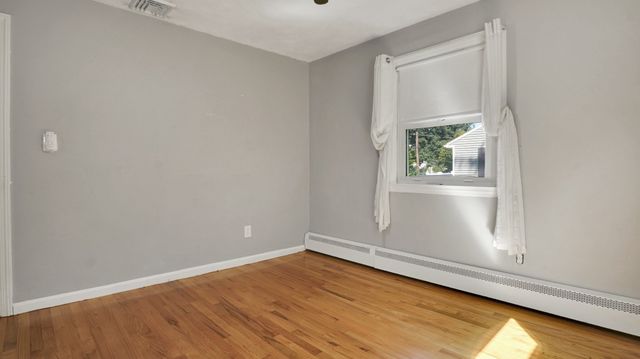 59 Holland Dr, East Longmeadow, MA 01028