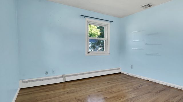 59 Holland Dr, East Longmeadow, MA 01028