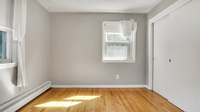 59 Holland Dr, East Longmeadow, MA 01028