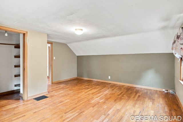 15 E 35th Street, Holland, MI 49423
