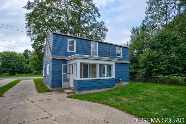 15 E 35th Street, Holland, MI 49423