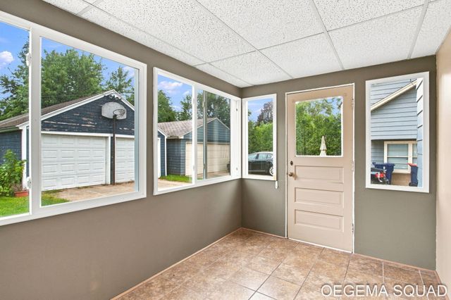 15 E 35th Street, Holland, MI 49423
