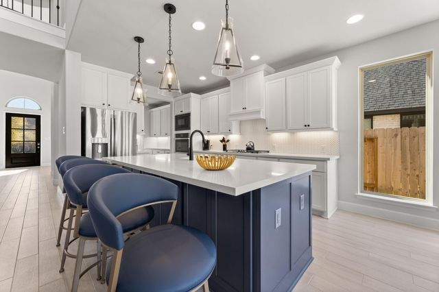 454 Patina Drive, Montgomery, TX 77316