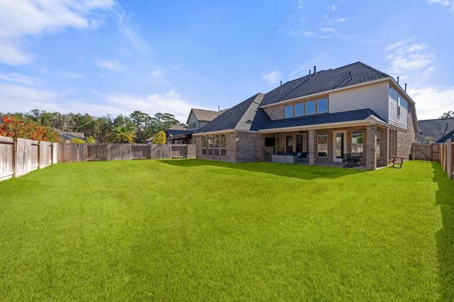 454 Patina Drive, Montgomery, TX 77316