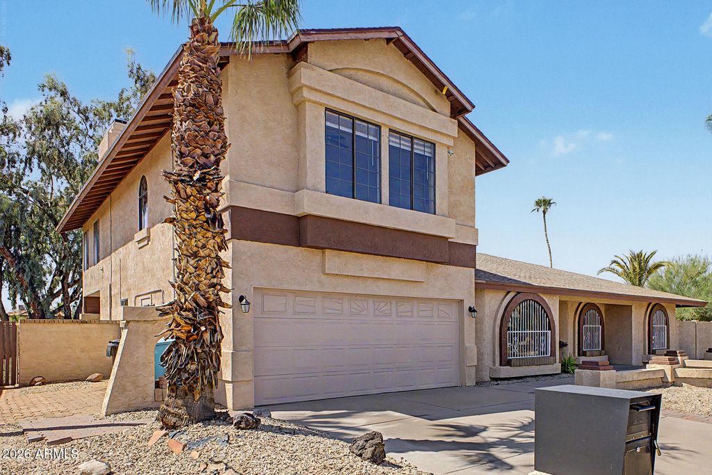 3165 W MARCONI Avenue, Phoenix, AZ 85053 — photo 3
