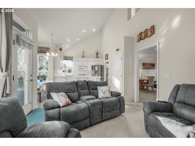 30828 Sw ORCHARD Dr, Wilsonville, OR 97070