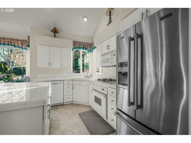 30828 Sw ORCHARD Dr, Wilsonville, OR 97070