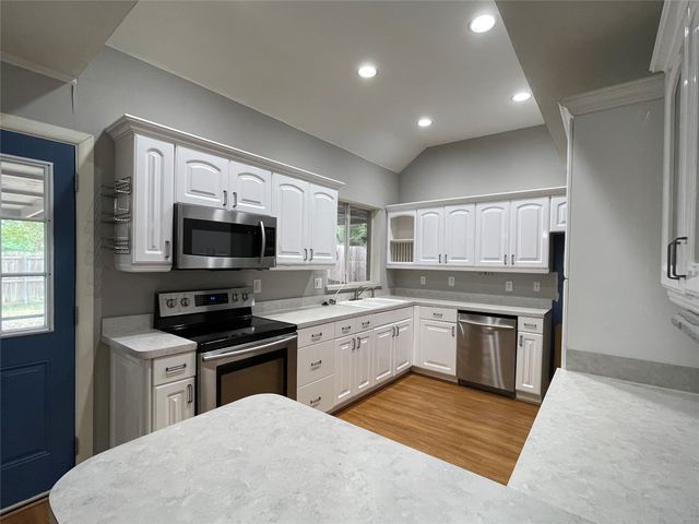 1310 Doncaster Street, Irving, TX 75062