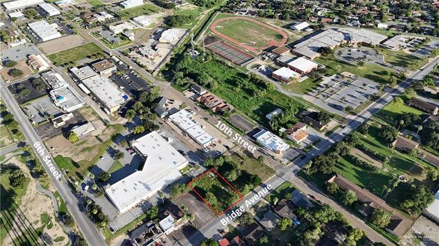 811 S Bridge Avenue, Weslaco, TX 78596