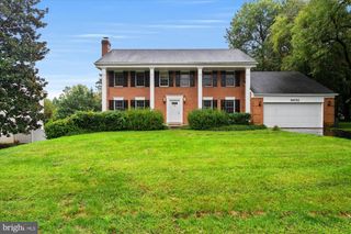 9601 PERSIMMON TREE RD, Potomac, MD 20854