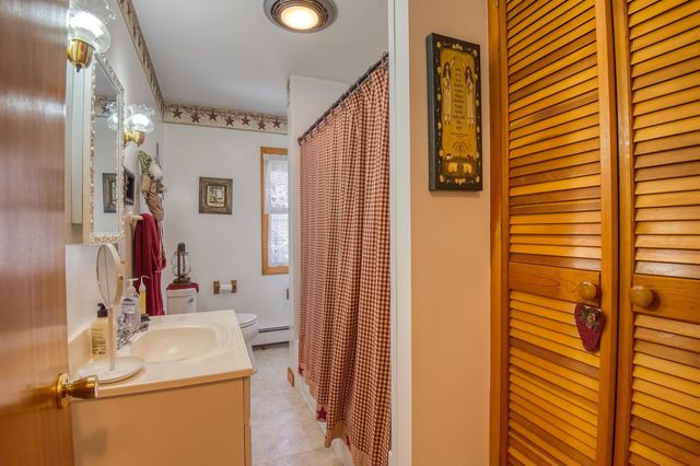 19 Jasper Street, Berlin, NH 03570