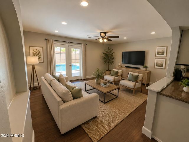 1823 E BROOKDALE Street, Mesa, AZ 85203