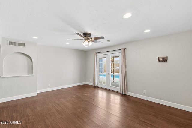 1823 E BROOKDALE Street, Mesa, AZ 85203