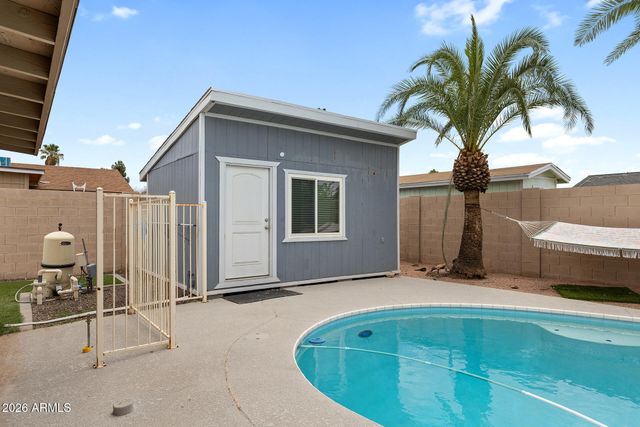 1823 E BROOKDALE Street, Mesa, AZ 85203