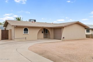 1823 E BROOKDALE Street, Mesa, AZ 85203