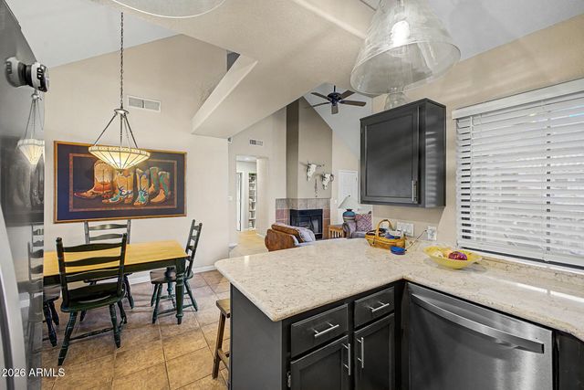 1001 N PASADENA -- 101, Mesa, AZ 85201