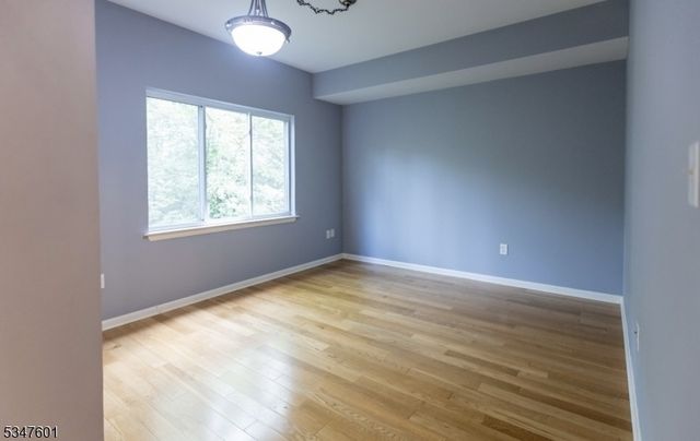 349 W Grand St unit 206 206, Elizabeth City, NJ 07202