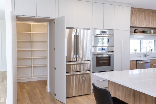 100 Woodbine Circle, Needham, MA 02494