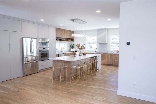 100 Woodbine Circle, Needham, MA 02494