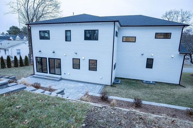 100 Woodbine Circle, Needham, MA 02494