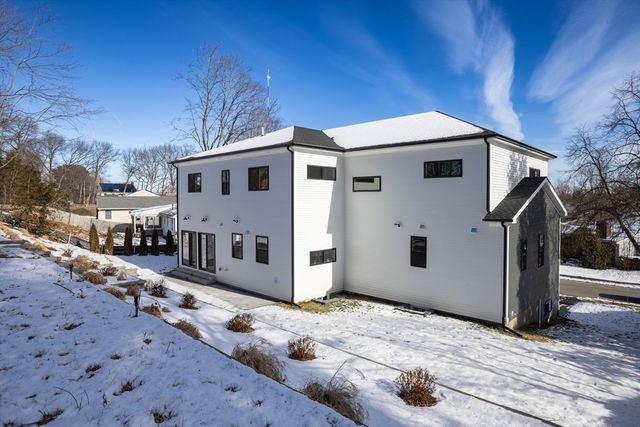 100 Woodbine Circle, Needham, MA 02494