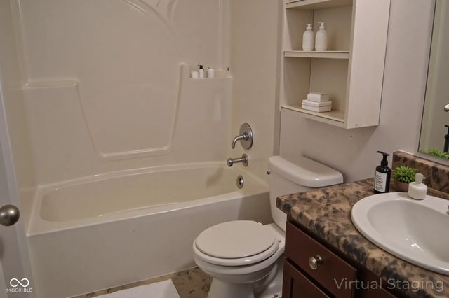 413 Shadetree Court, Sheridan, IN 46069