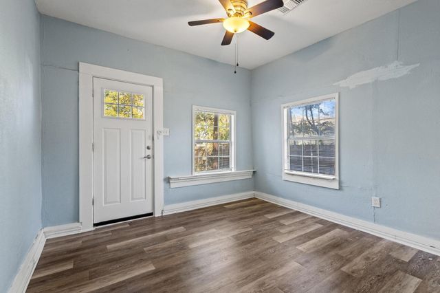 113 E Cummings Street, Gainesville, TX 76240