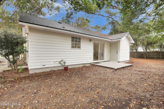 75 Blacksmith Circle, Beaufort, SC 29906