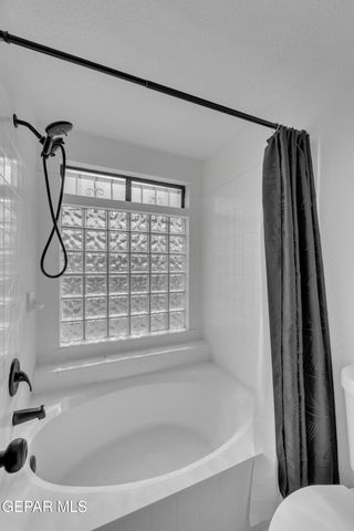 1510 Hal Marcus Place, El Paso, TX 79936