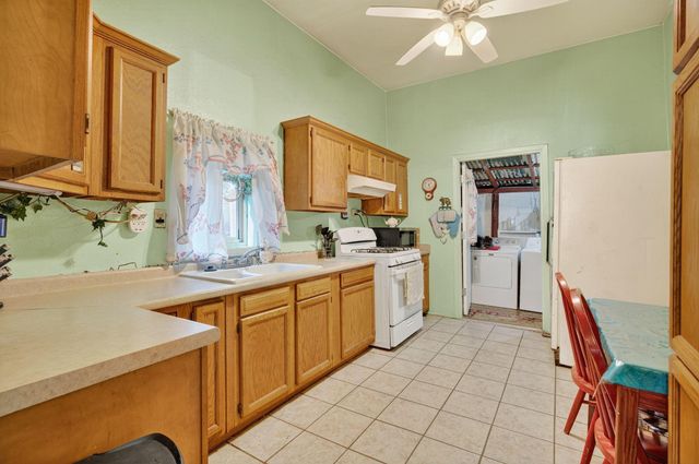 403 E 8th Street, Houston, TX 77007